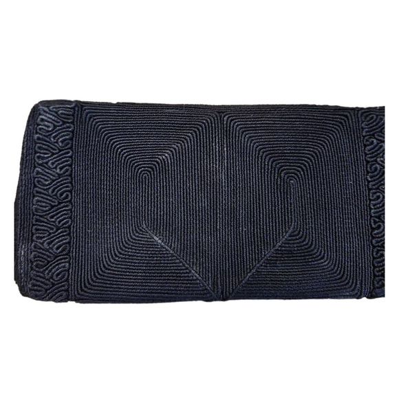 Vintage Black Woven Envelope Clutch - Picture 3 of 11